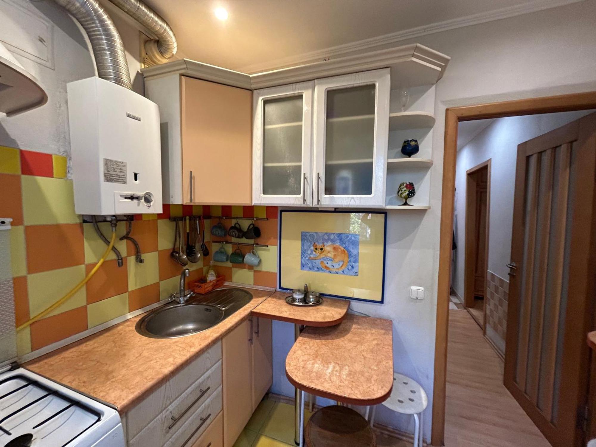 Three Bedroom Stepana Bandery Street Rivne Exterior photo